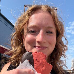 Meet your Posher, Sophia